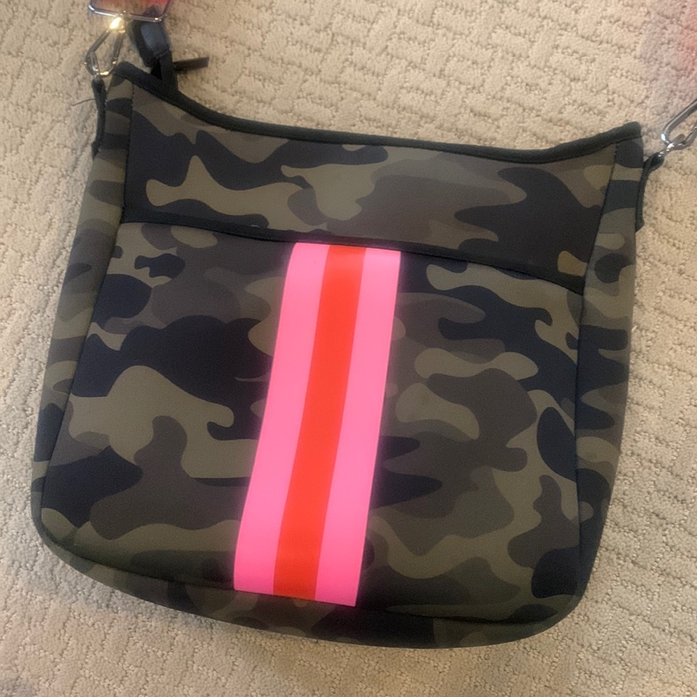 Haute shop neoprene bag with two straps!